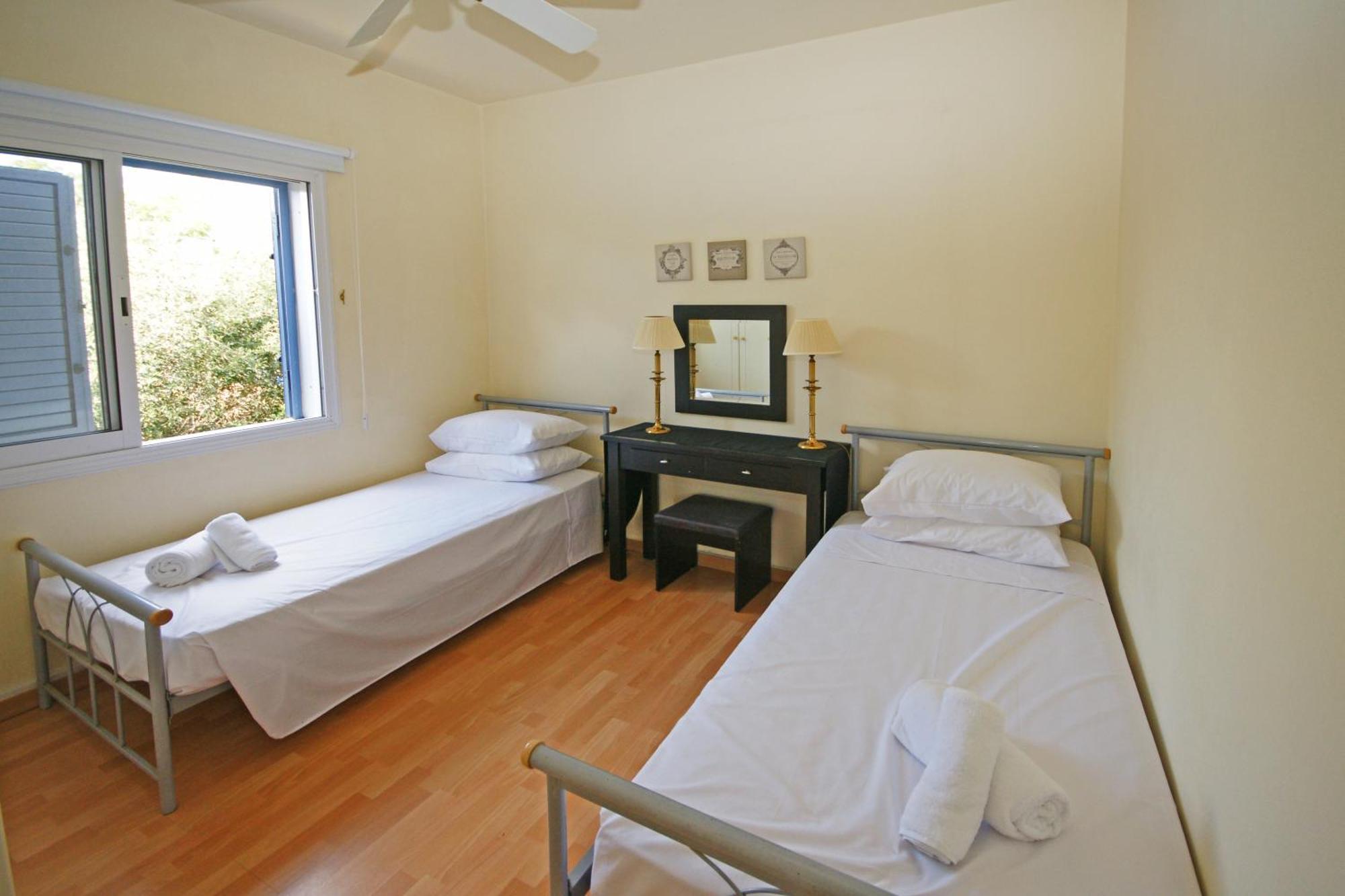 Resitour Paradise Gardens Paphos Ngoại thất bức ảnh